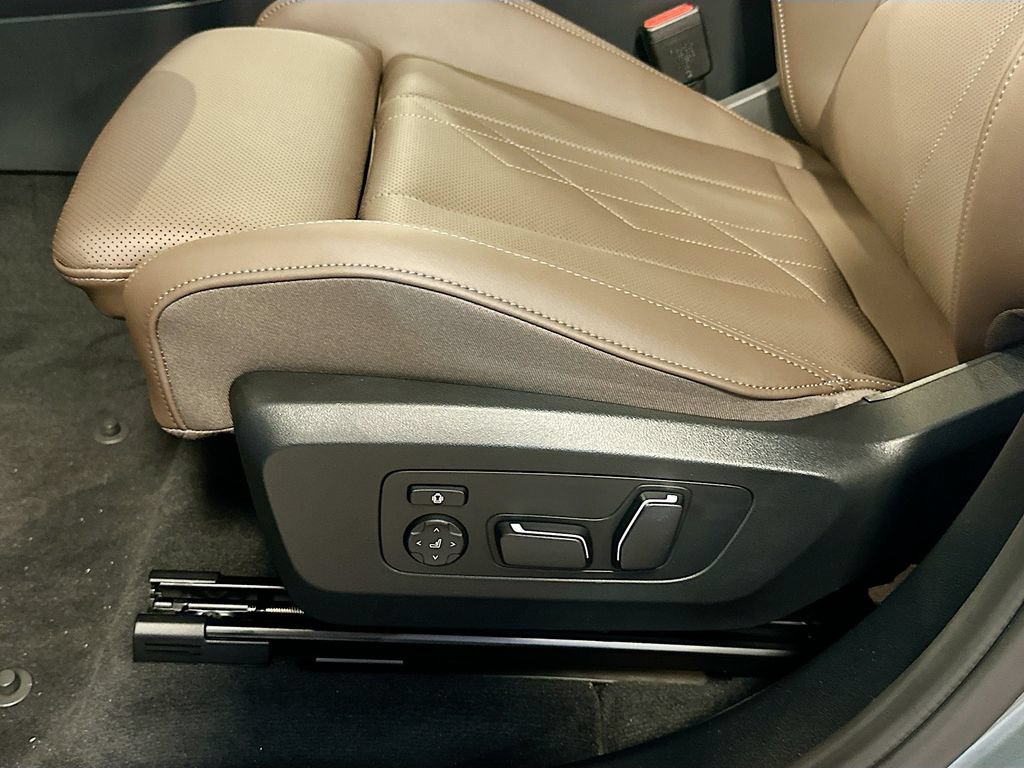 New 2026 BMW X3 xDrive30i w/ Premium Package AWD/4WD image 19