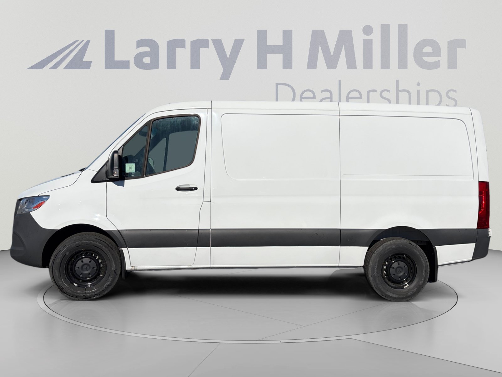 New 2025 Mercedes-Benz Sprinter 2500 image 2