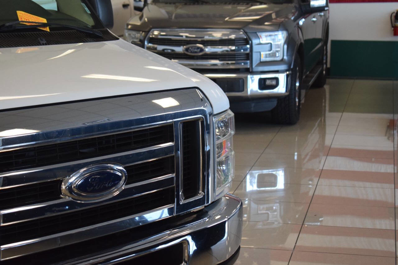 Used 2014 Ford E-350 and Econoline 350 XLT image 6