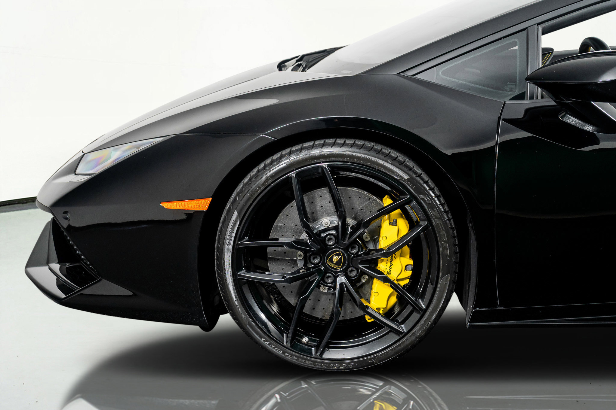 Used 2016 Lamborghini Huracan LP 610-4 image 19