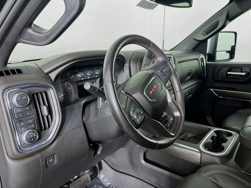 Certified 2023 GMC Sierra 3500 AT4 w/ Gooseneck/5TH Wheel Package image 8