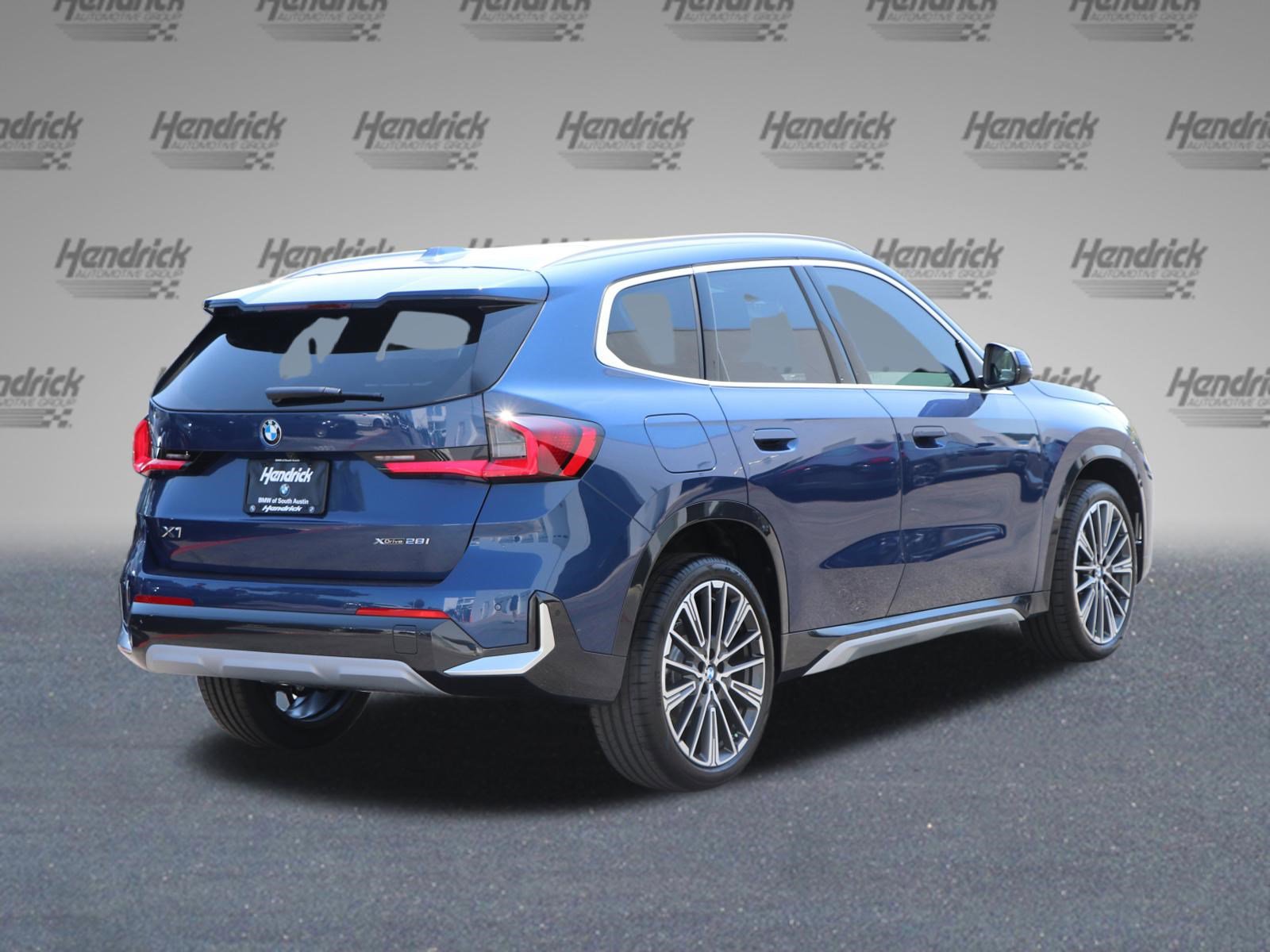 Certified 2025 BMW X1 xDrive28i w/ Premium Package AWD/4WD image 10