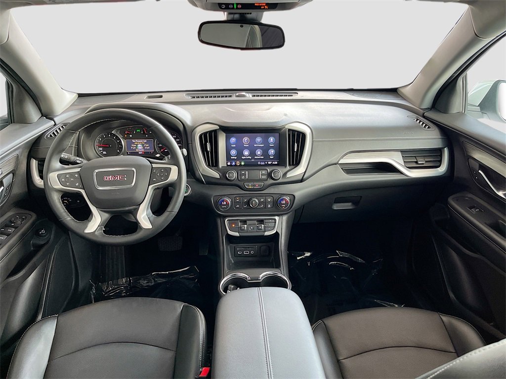 Used 2024 GMC Terrain SLT w/ LPO, Floor Liner Package image 21