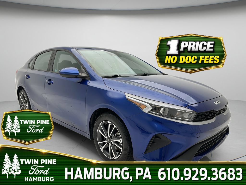 Used 2023 Kia Forte LXS FWD video 1