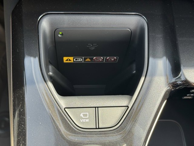 New 2025 Toyota Crown Signia image 31