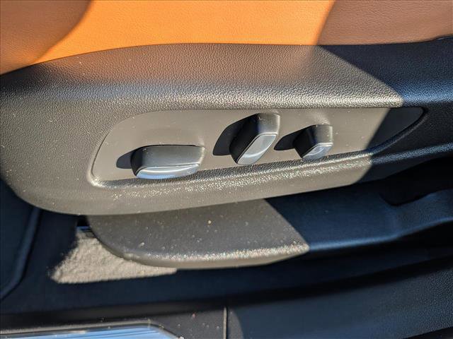 Used 2026 Cadillac XT5 Premium Luxury w/ Driver Assist Package image 30