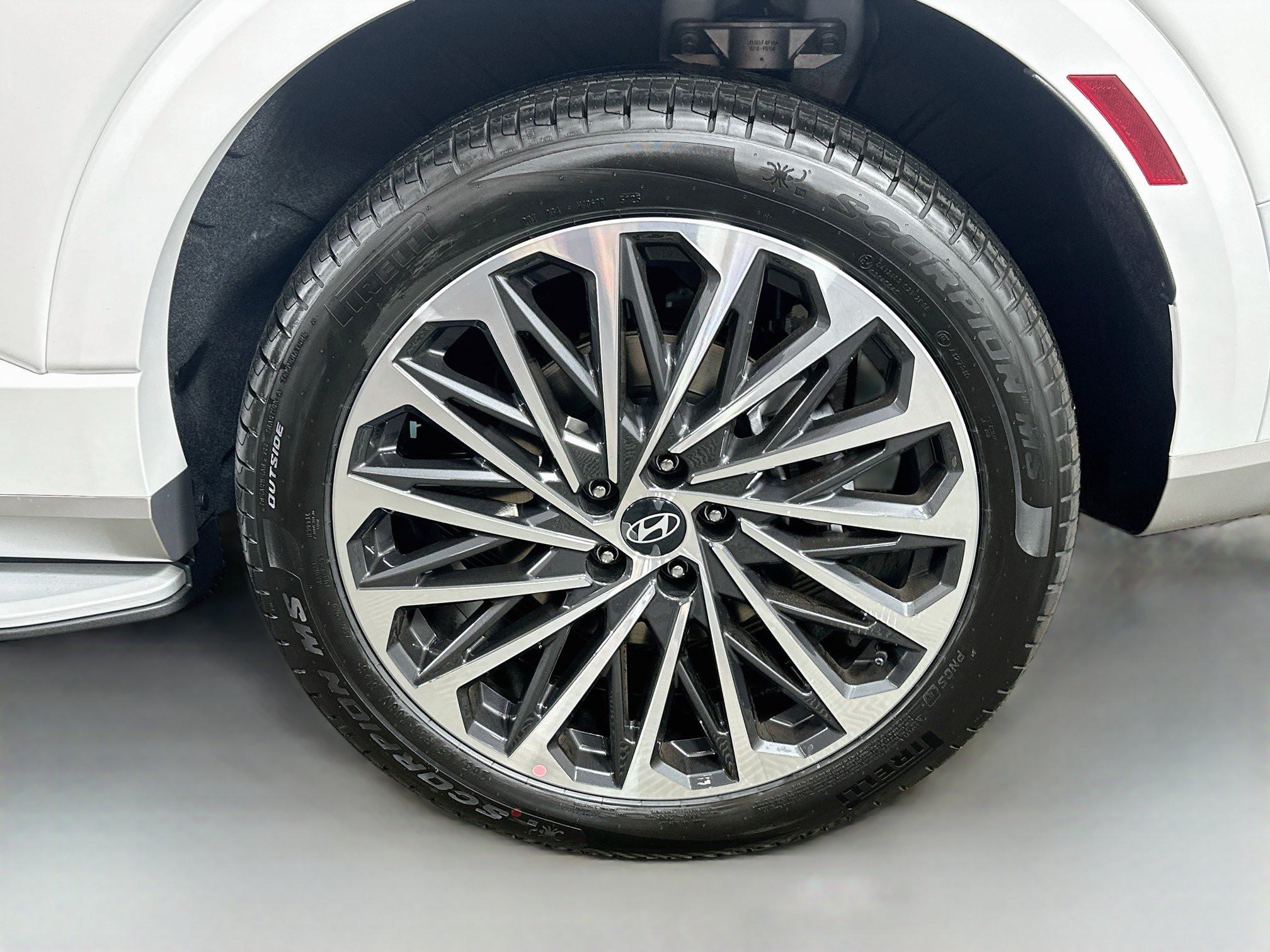 New 2027 Hyundai Palisade Calligraphy AWD/4WD image 32