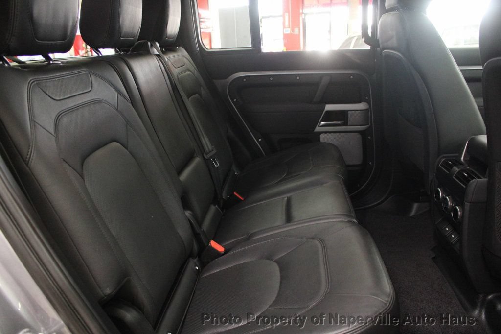 Used 2023 Land Rover Defender 130 SE AWD/4WD image 40