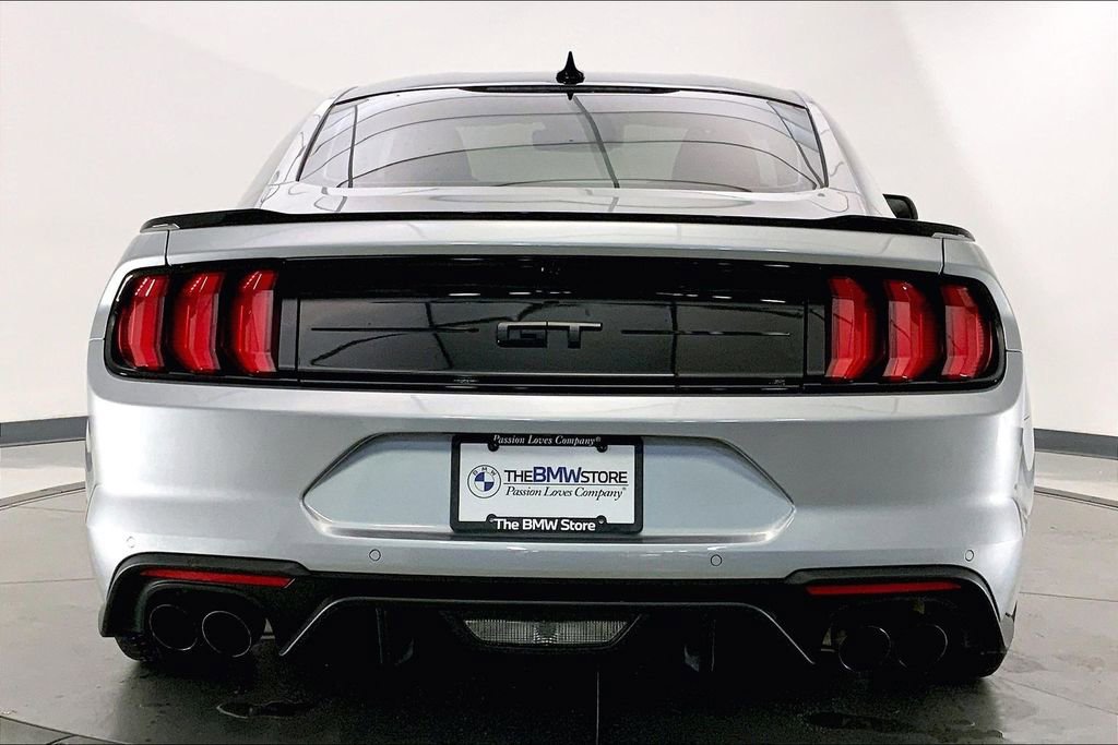 Used 2021 Ford Mustang GT Premium w/ Equipment Group 401A image 3