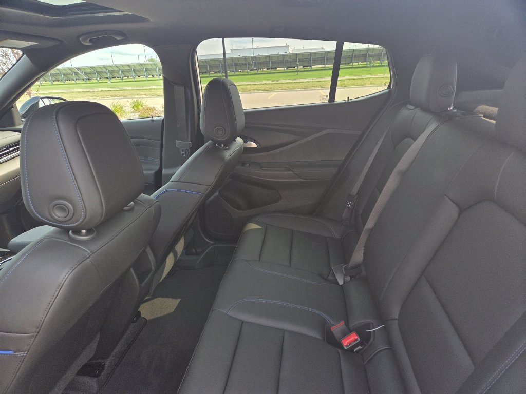 New 2026 Buick Envista Sport Touring w/ Convenience I Package FWD image 40