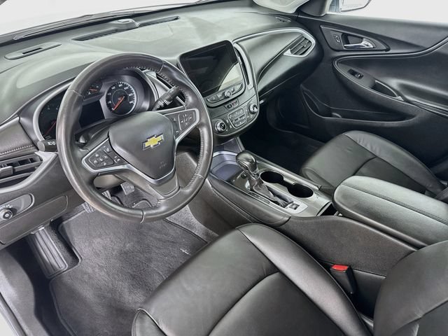 Used 2022 Chevrolet Malibu LT w/ Leather Package FWD image 15