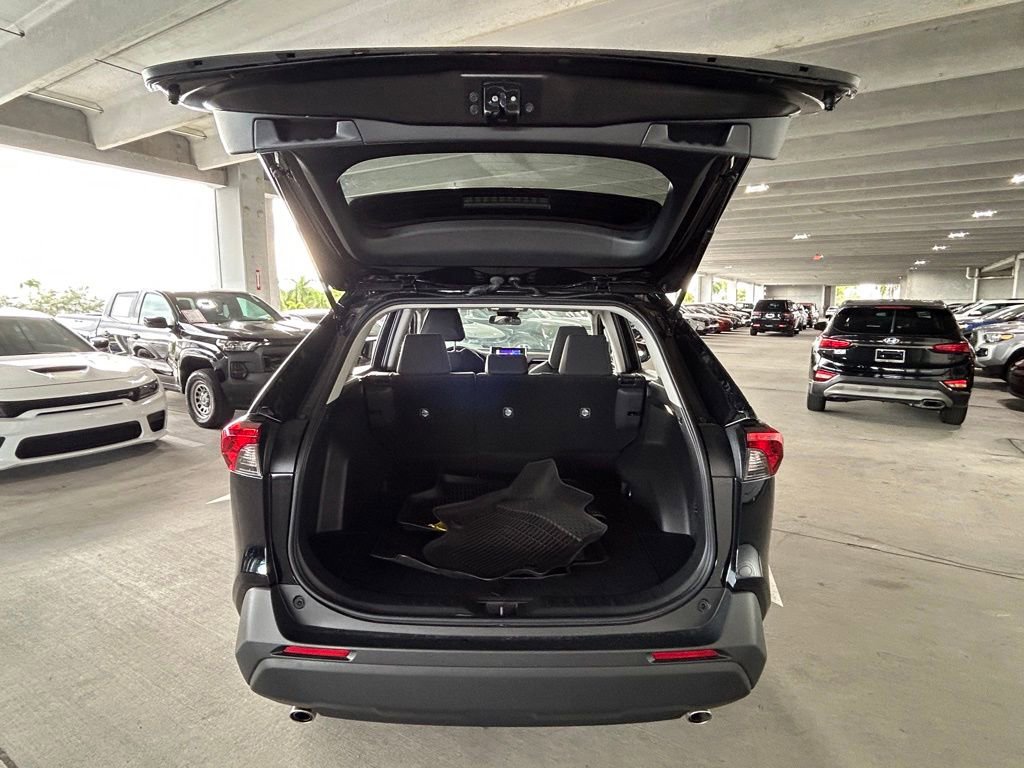 Used 2025 Toyota RAV4 LE image 36