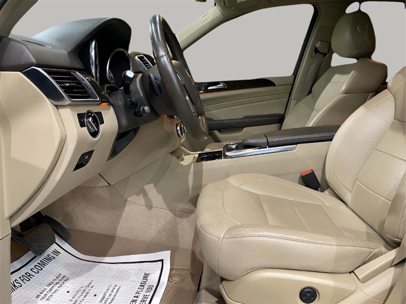 Used 2015 Mercedes-Benz ML 250 BlueTEC 4MATIC image 16