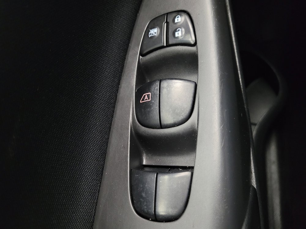 Used 2018 Nissan Sentra SV image 27