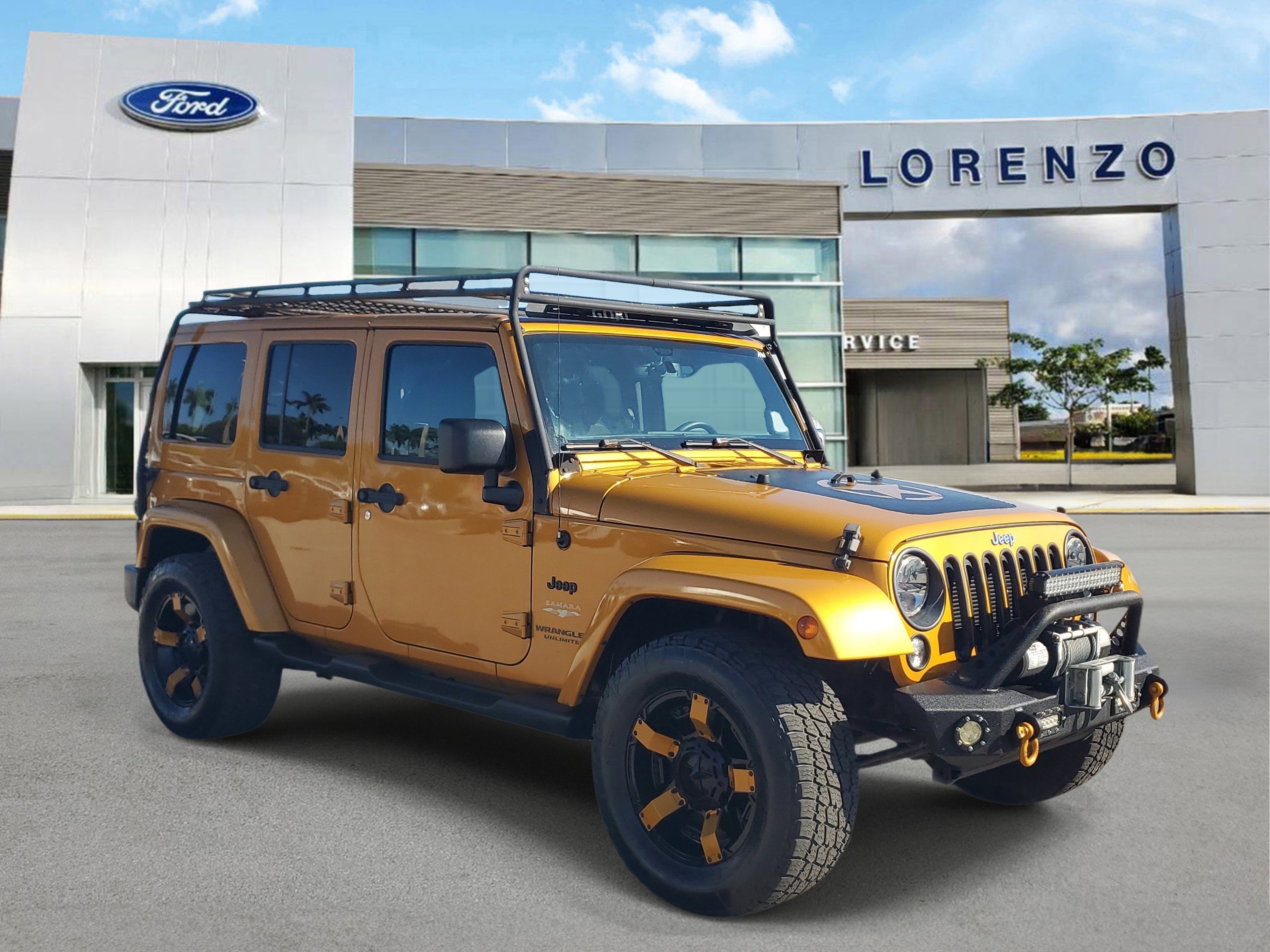 Used 2014 Jeep Wrangler Unlimited Sahara w/ Connectivity Group image 3