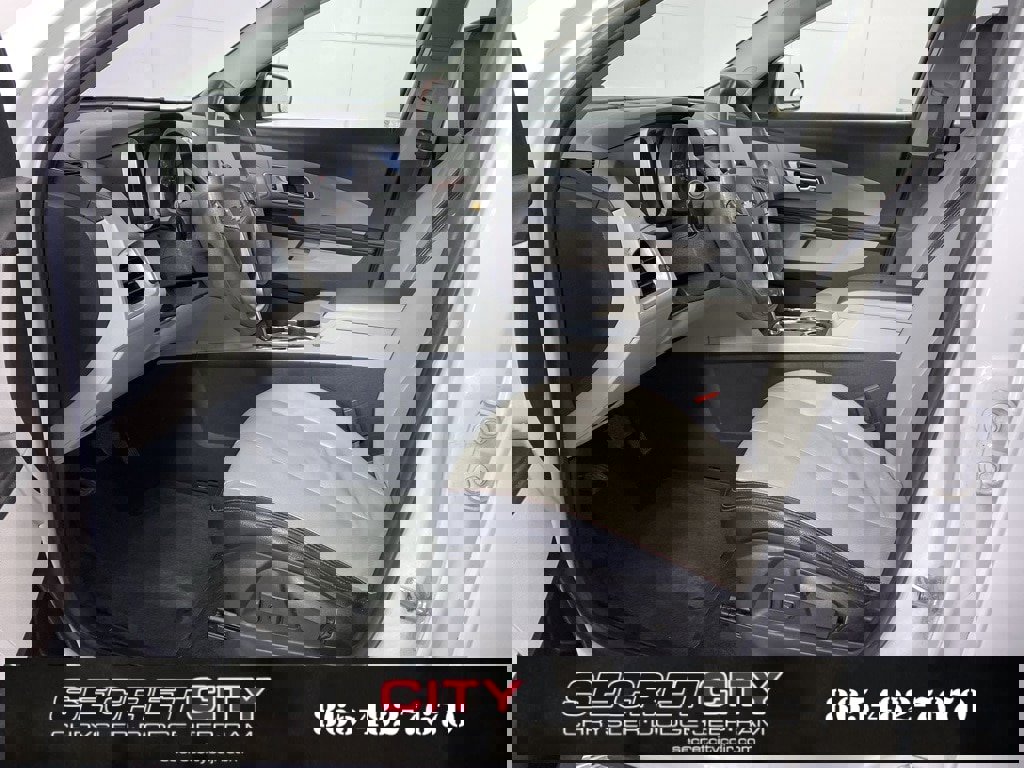 Used 2015 Chevrolet Equinox LS image 11