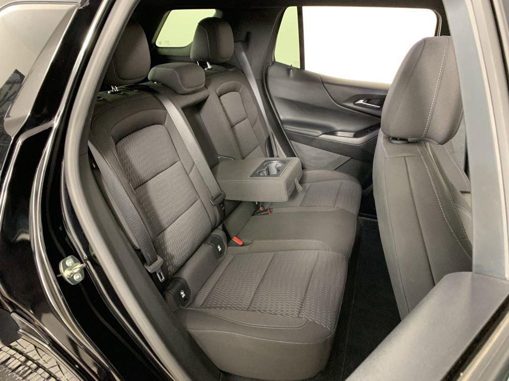 Used 2025 Chevrolet Equinox LT image 32