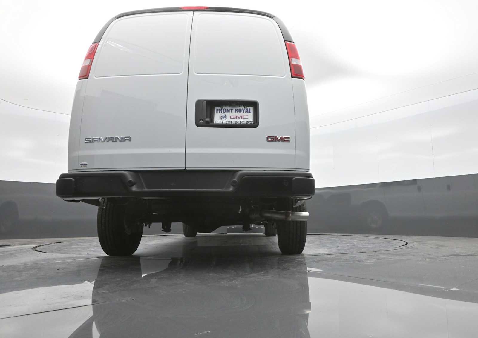 New 2026 GMC Savana 3500 Extended RWD image 35