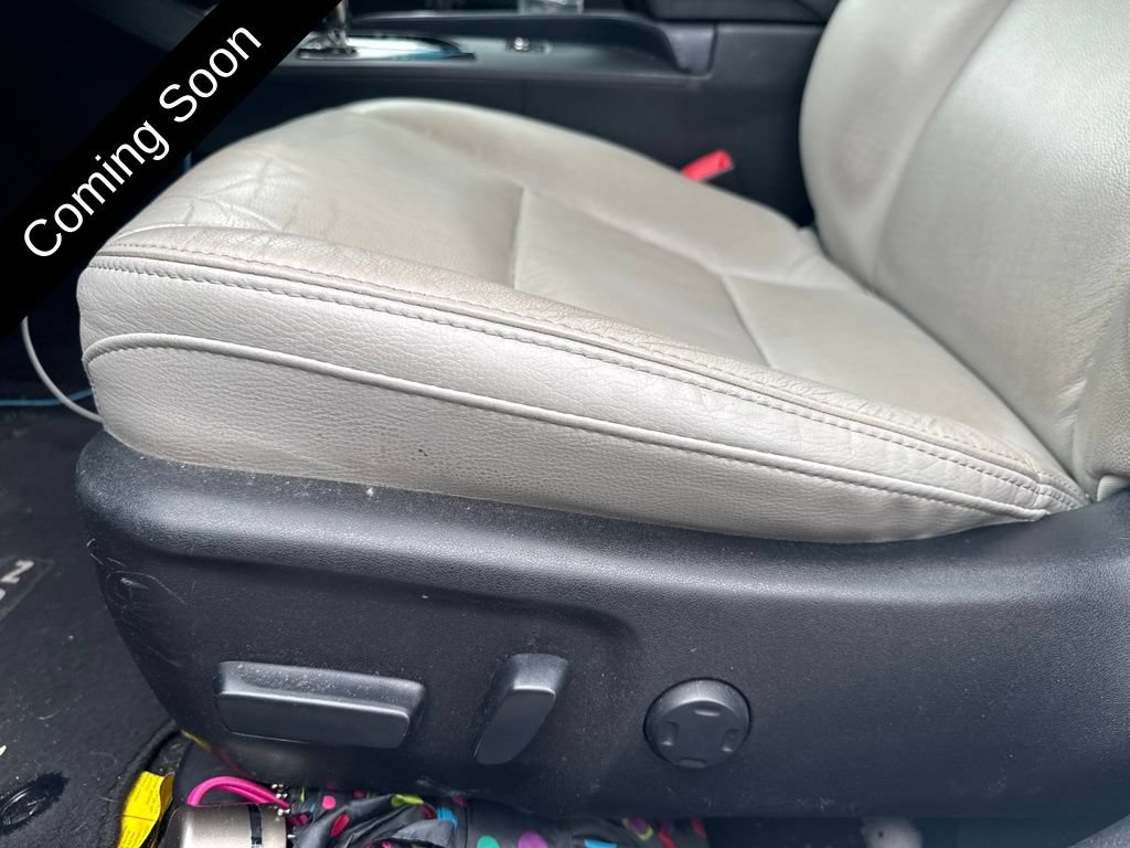 Used 2014 Toyota Avalon XLE Premium FWD image 9