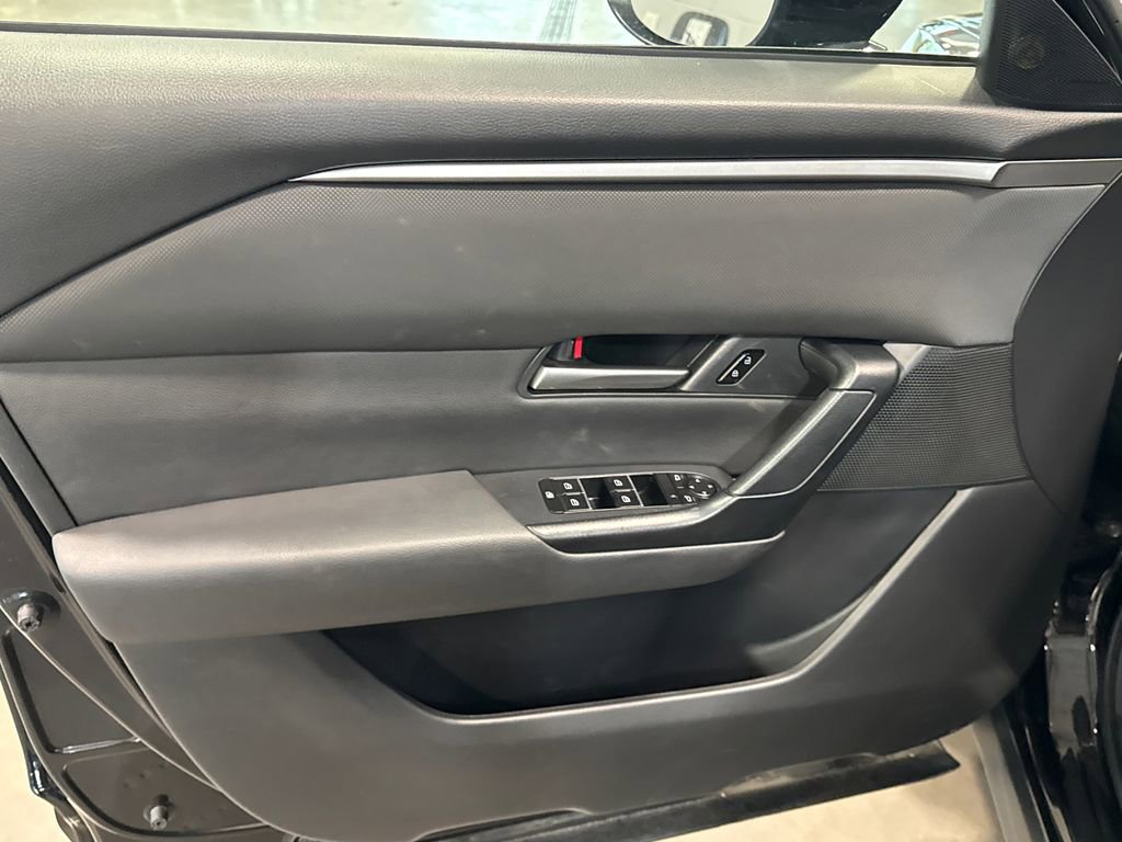 Certified 2025 MAZDA CX-50 AWD 2.5 S w/ Preferred Package image 7