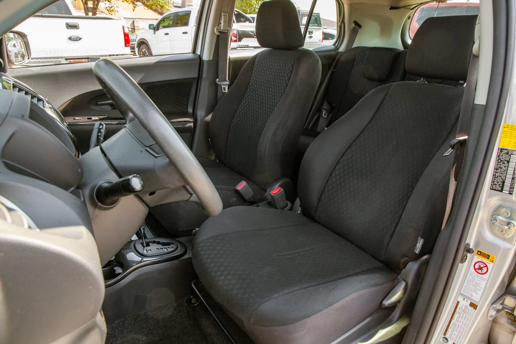 Used 2010 Scion xD FWD image 13