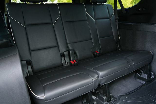 Used 2021 Cadillac Escalade ESV Premium Luxury w/ Performance Package AWD/4WD image 18