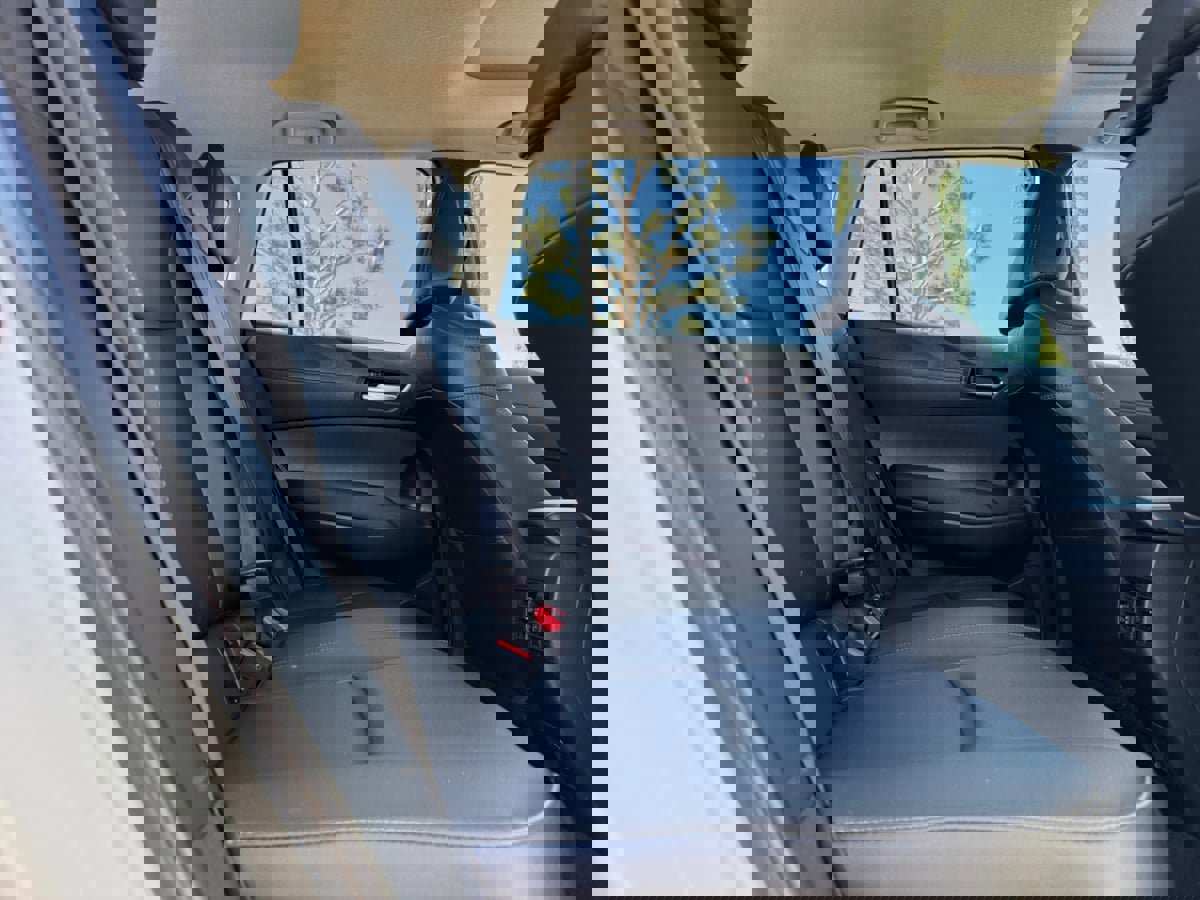 Used 2023 Toyota Corolla Cross XLE w/ Convenience Package image 18