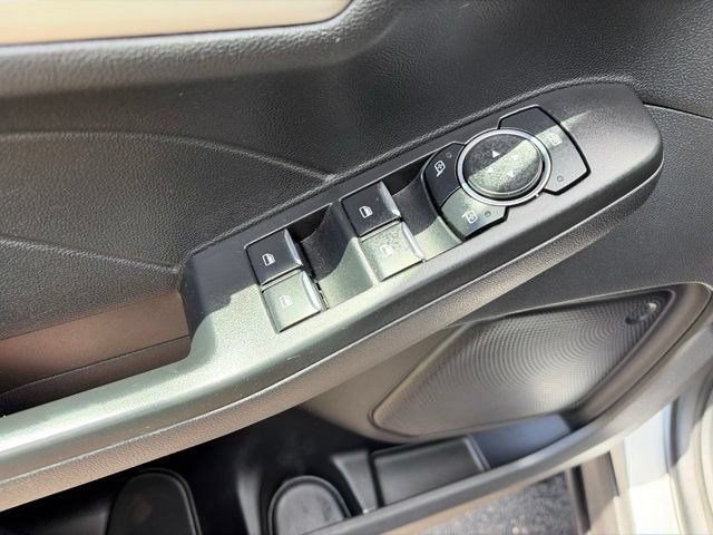 Used 2022 Ford Escape SEL AWD/4WD image 13