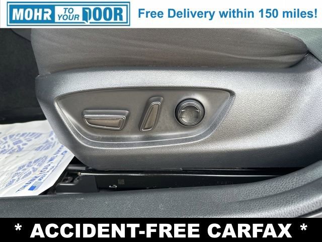 Used 2018 Toyota Camry LE image 12