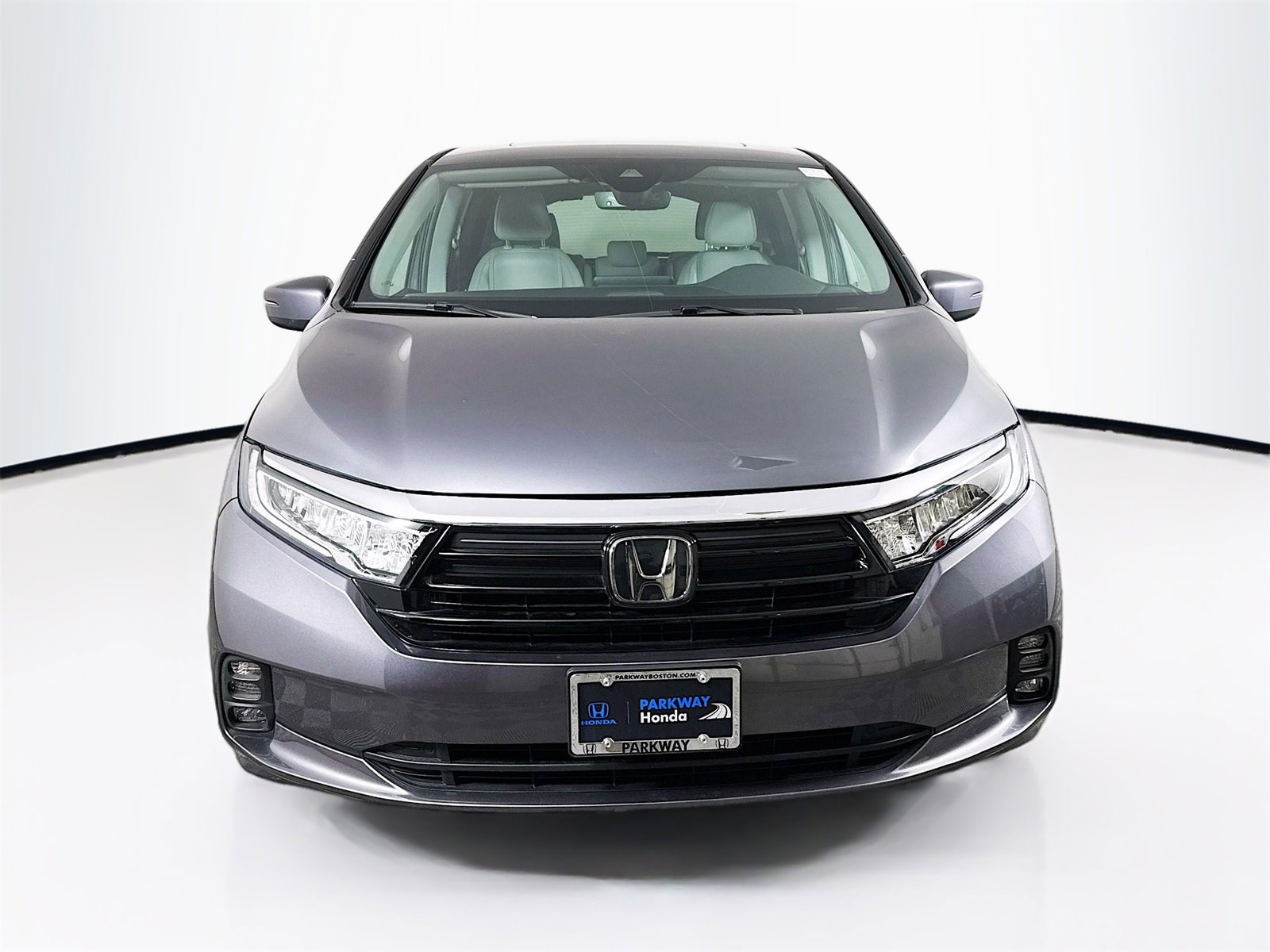 Used 2024 Honda Odyssey EX-L image 2