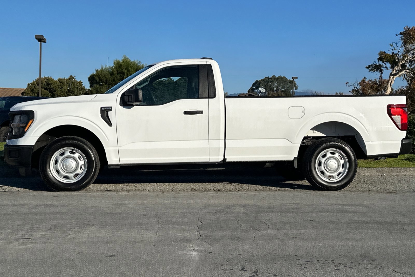 Used 2024 Ford F150 XL image 2
