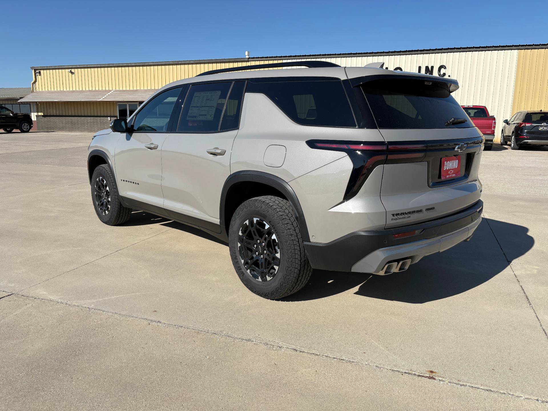 New 2027 Chevrolet Traverse Z71 w/ Enhanced Driving Package AWD/4WD image 4