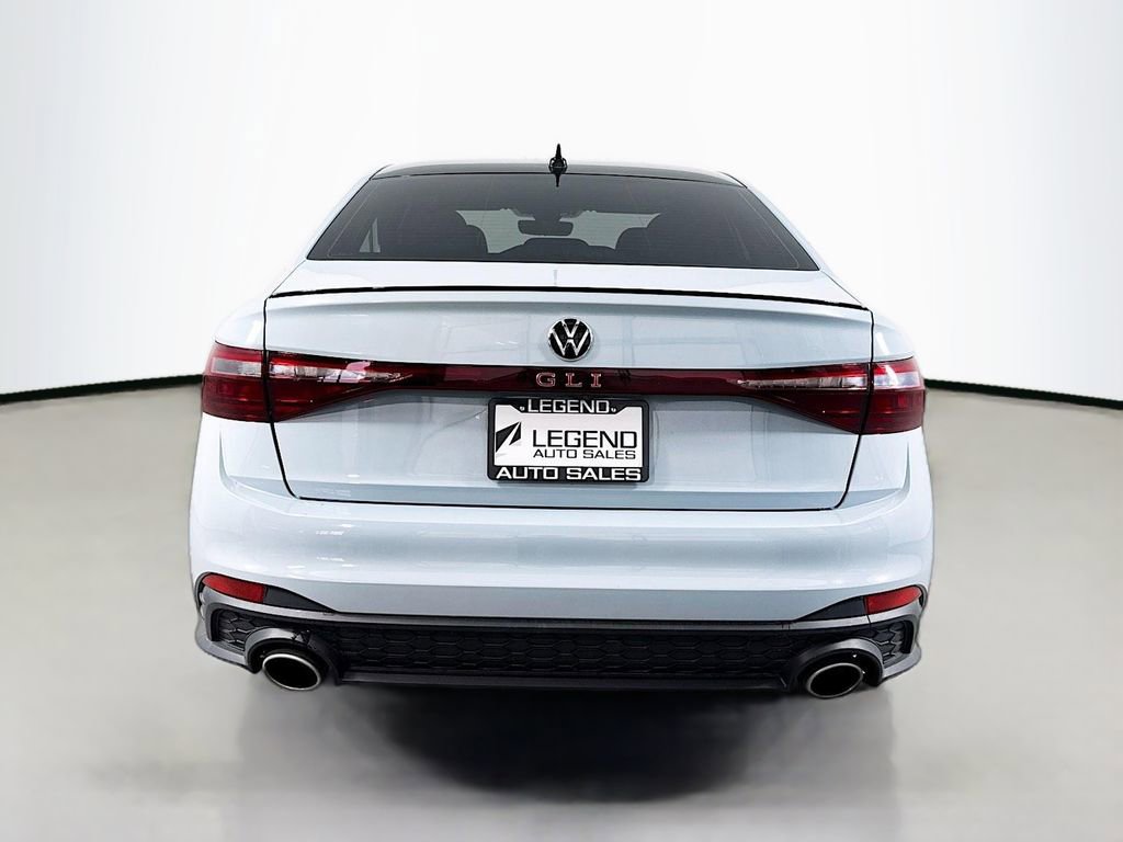 Used 2025 Volkswagen Jetta GLI Autobahn FWD image 6
