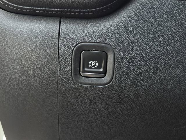 Used 2021 Chevrolet Silverado 1500 LT w/ Texas Edition Plus image 25