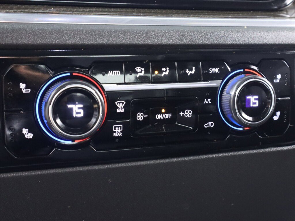 Used 2024 Chevrolet Silverado 1500 LT Trail Boss w/ Protection Package image 22