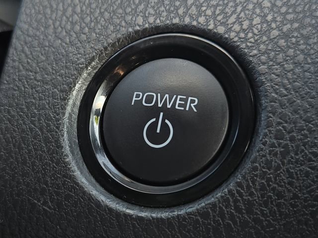 Certified 2025 Toyota Camry SE AWD/4WD image 24