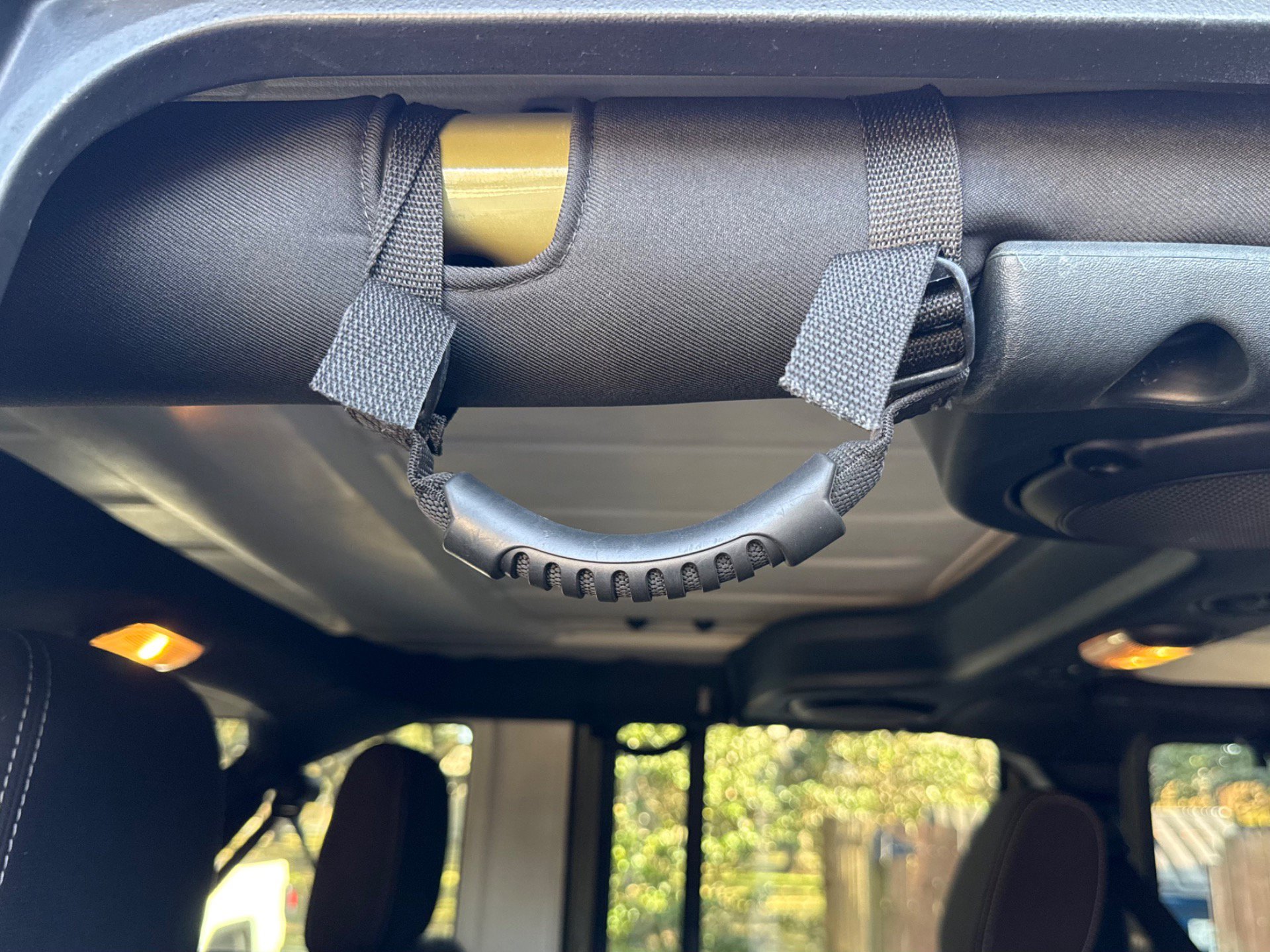 Used 2013 Jeep Wrangler Unlimited Sahara w/ Connectivity Group image 44