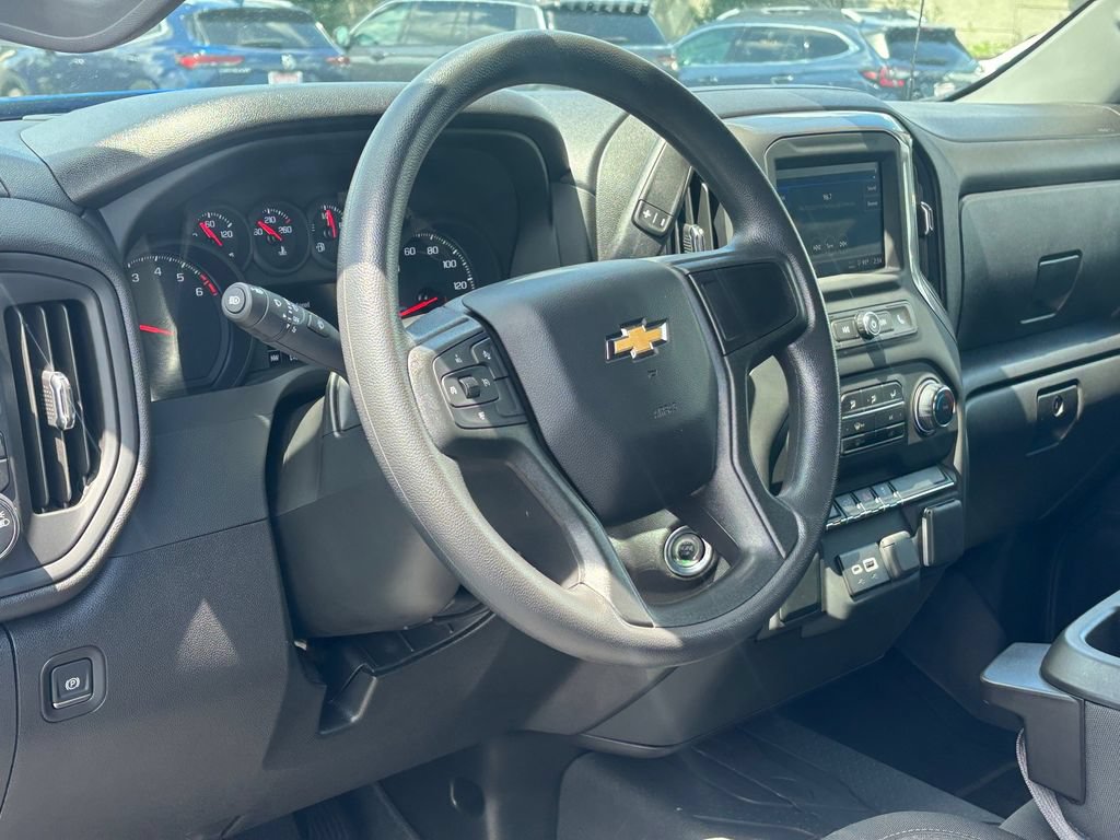 Used 2026 Chevrolet Silverado 1500 Custom AWD/4WD image 7