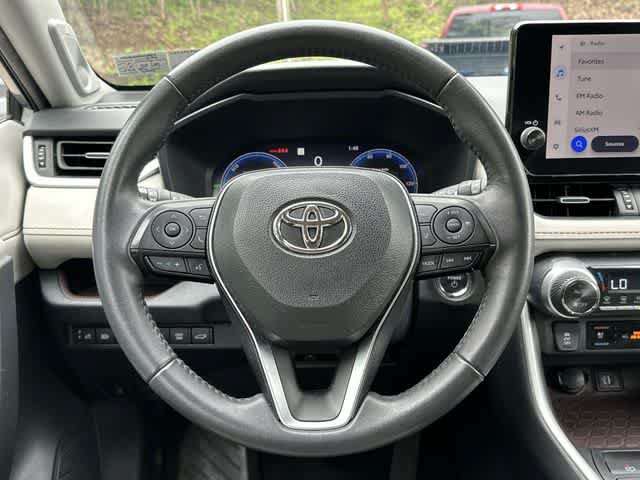 Used 2023 Toyota RAV4 Limited AWD/4WD image 8
