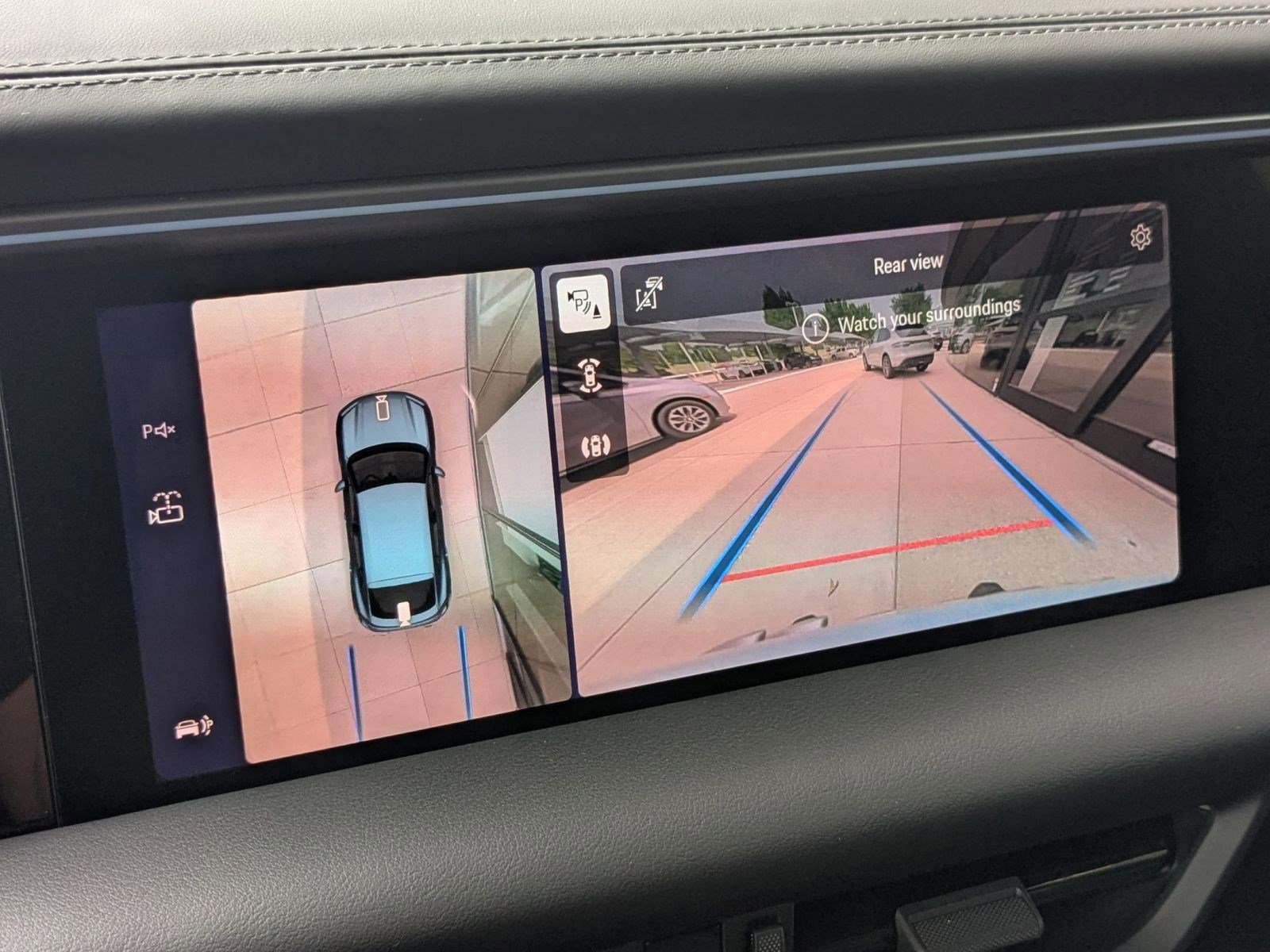 New 2026 Porsche Macan Electric RWD image 18