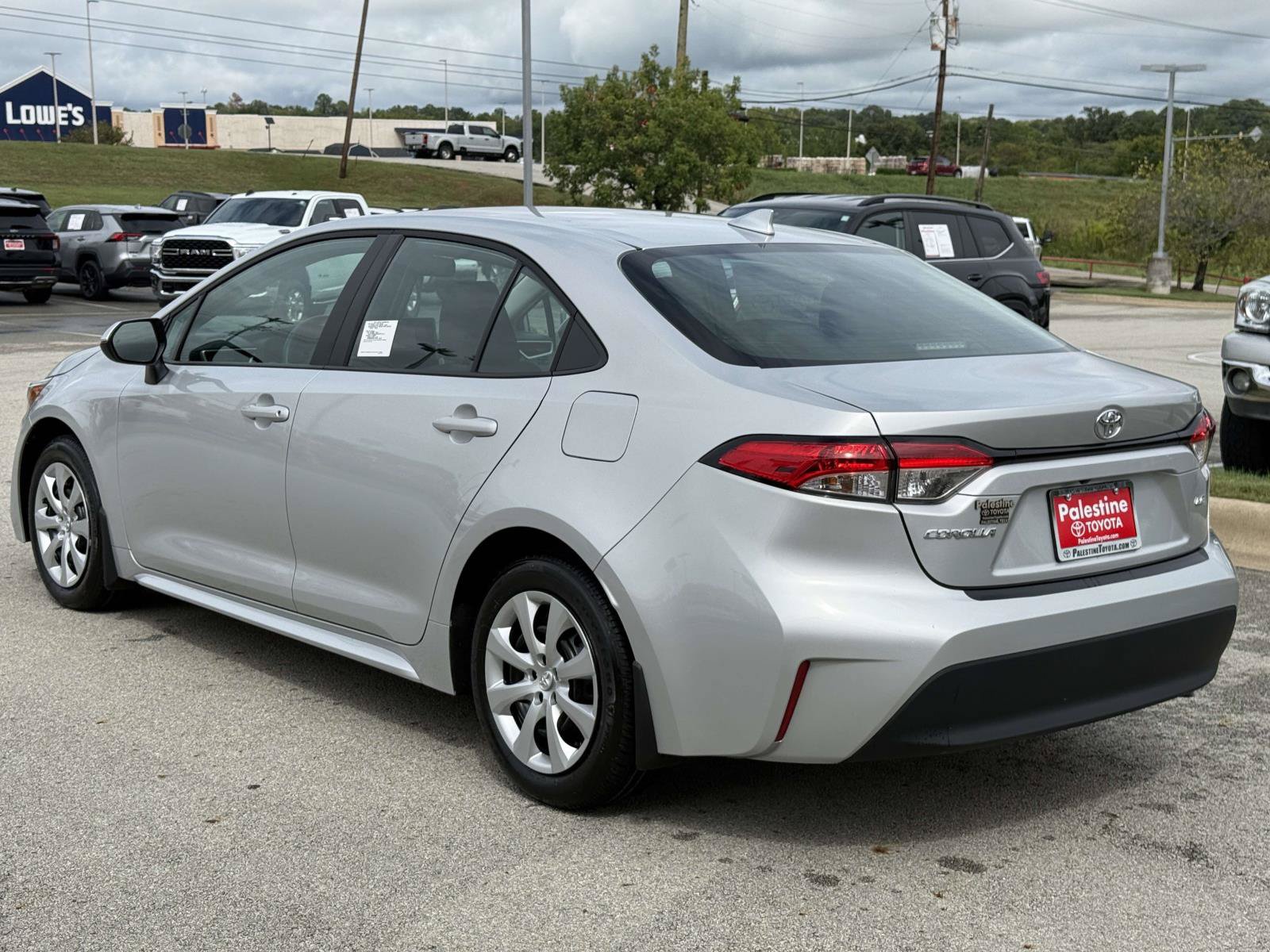 New 2027 Toyota Corolla LE FWD image 3