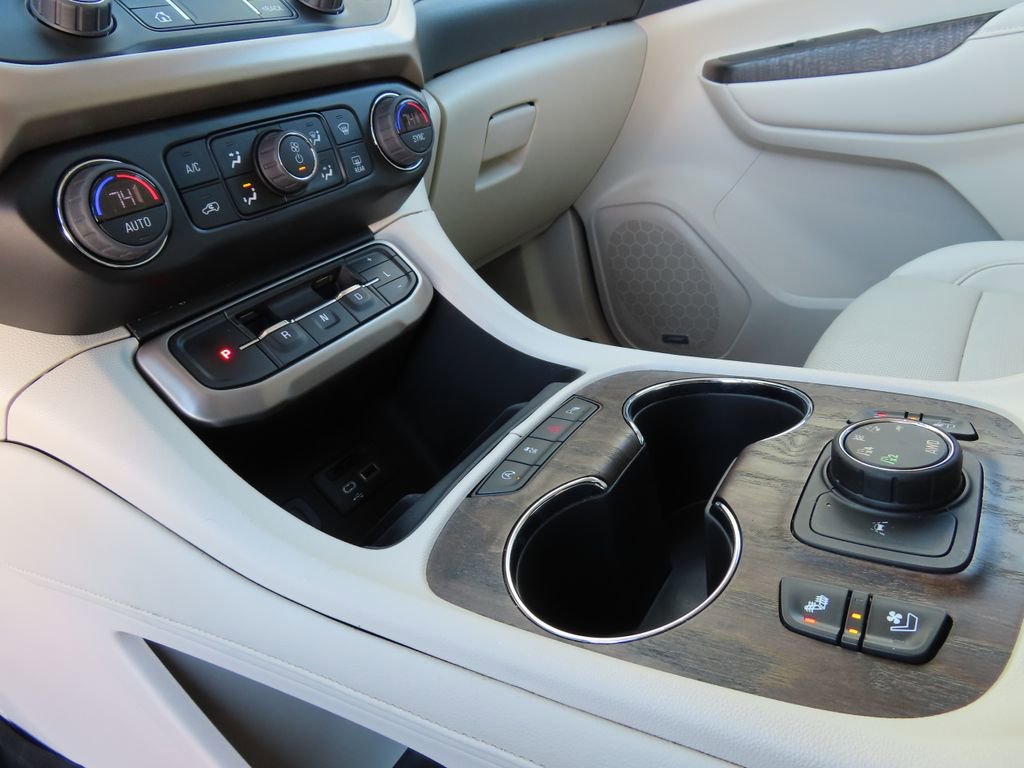 Certified 2022 GMC Acadia Denali w/ GMC Pro Grade Package image 19