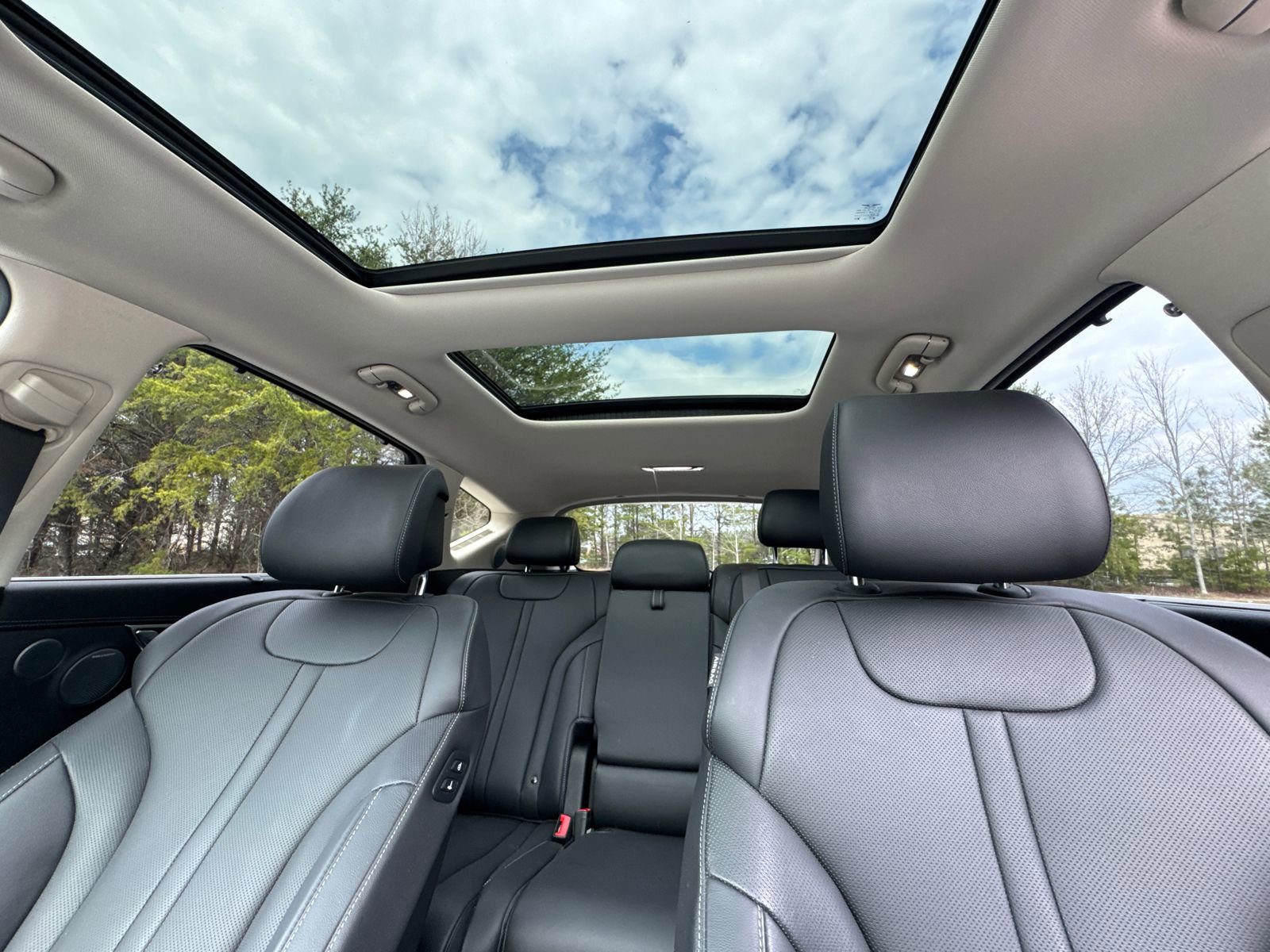 Used 2025 Genesis GV80 2.5T Advanced image 32