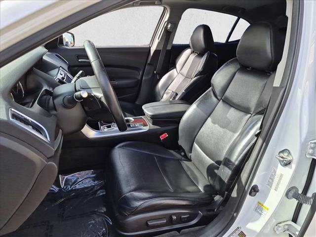 Used 2016 Acura TLX w/ Technology Package FWD image 16
