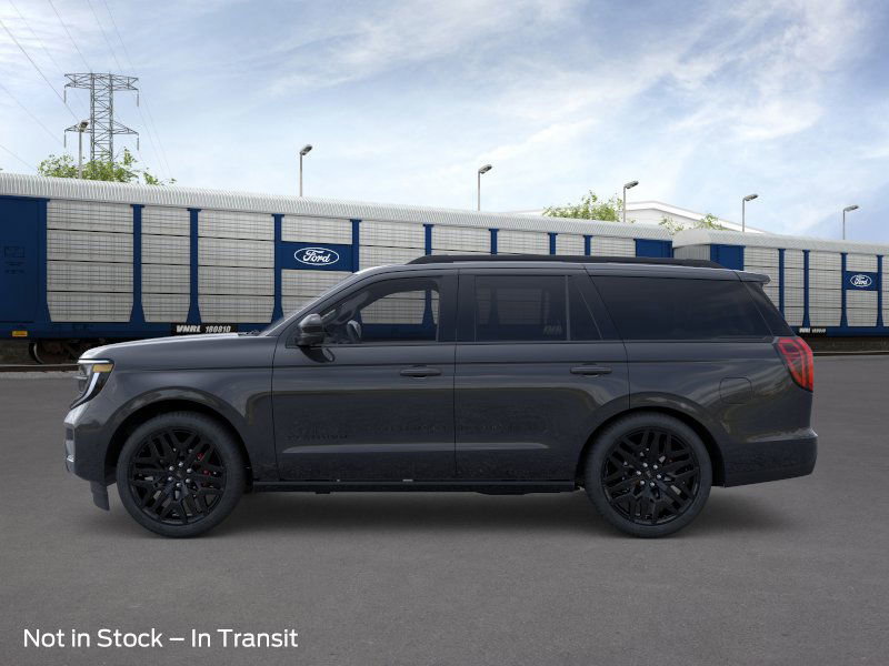 New 2026 Ford Expedition Platinum image 3