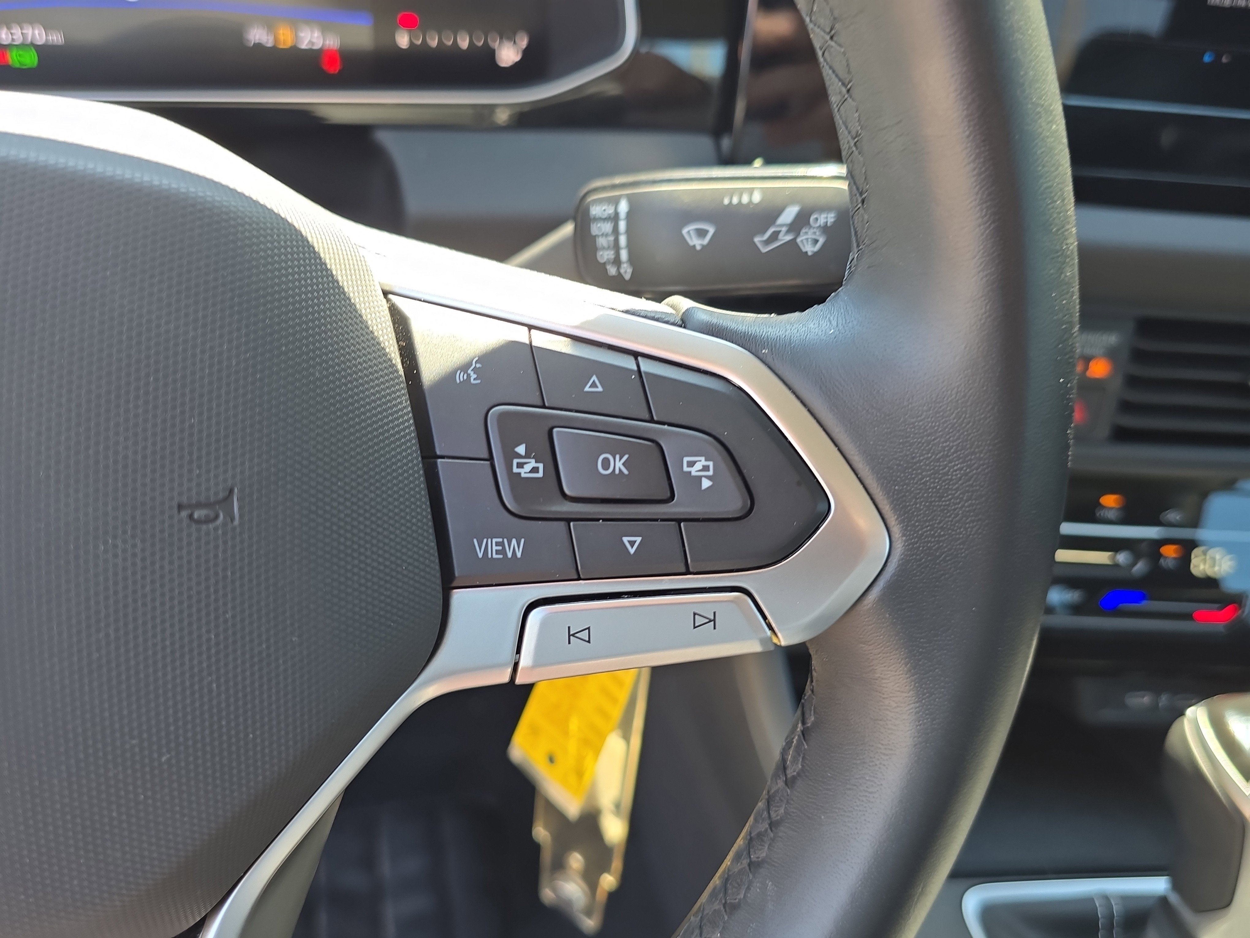 Used 2025 Volkswagen Jetta S image 29