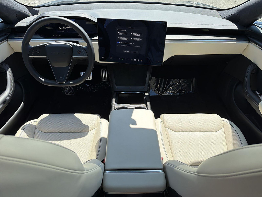 Used 2023 Tesla Model S Plaid AWD/4WD image 17