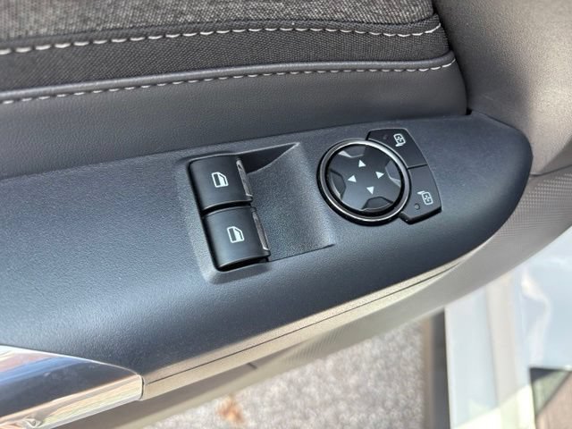 Used 2025 Ford Mustang GT RWD image 11
