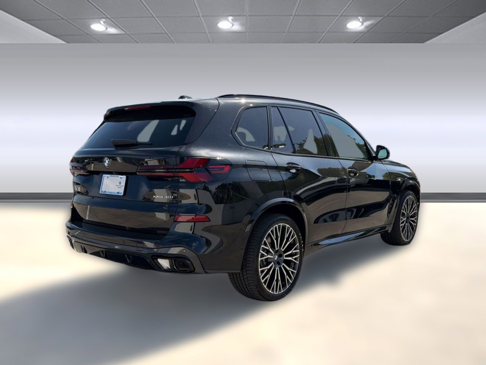New 2026 BMW X5 xDrive40i w/ M Sport Package AWD/4WD image 8