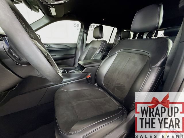 Used 2024 Jeep Grand Cherokee L Laredo image 20